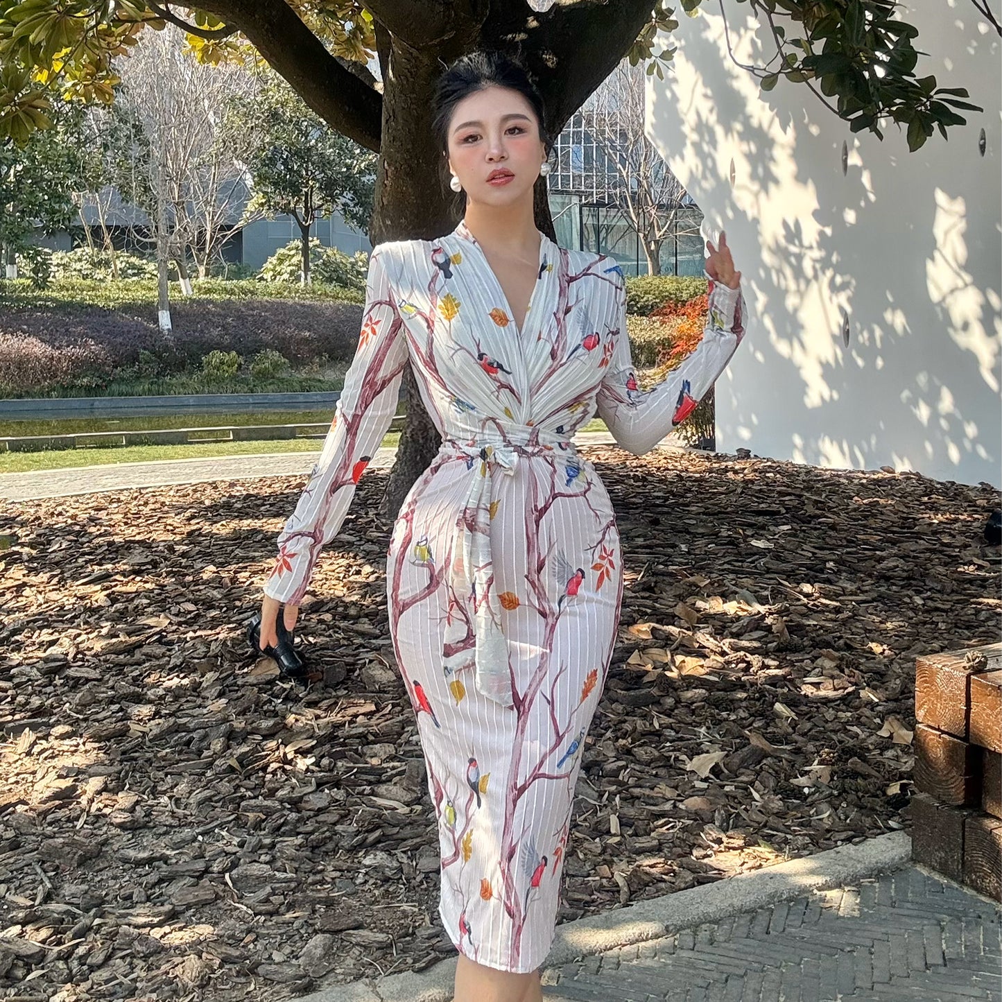 Can stand upright Kong-lylofficial Dan Niao Spreads Wings Velvet Sheer Wrap Dress Elegant High-end Slimming