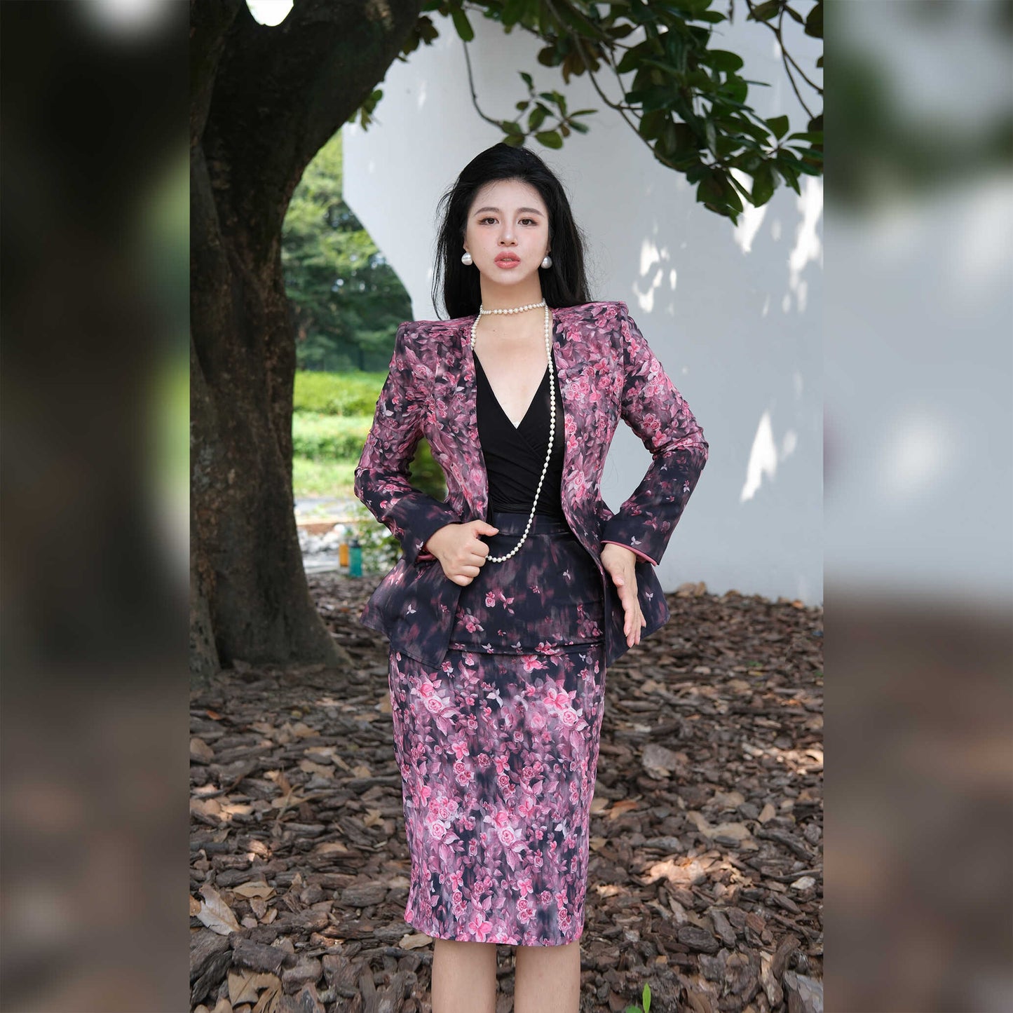 Can stand upright Kong-lylofficial Designer Brand Positioning Floral Bodycon Elastic Skirt Commuting High-end