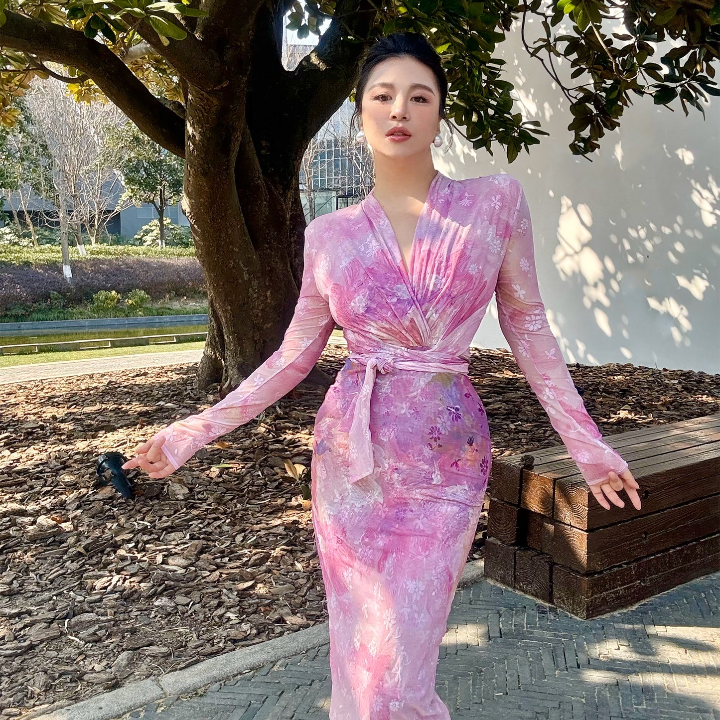 Can stand upright Kong-lylofficial Gold Powder Peony Nano Sheer Printed Wrap Dress Sexy Feminine