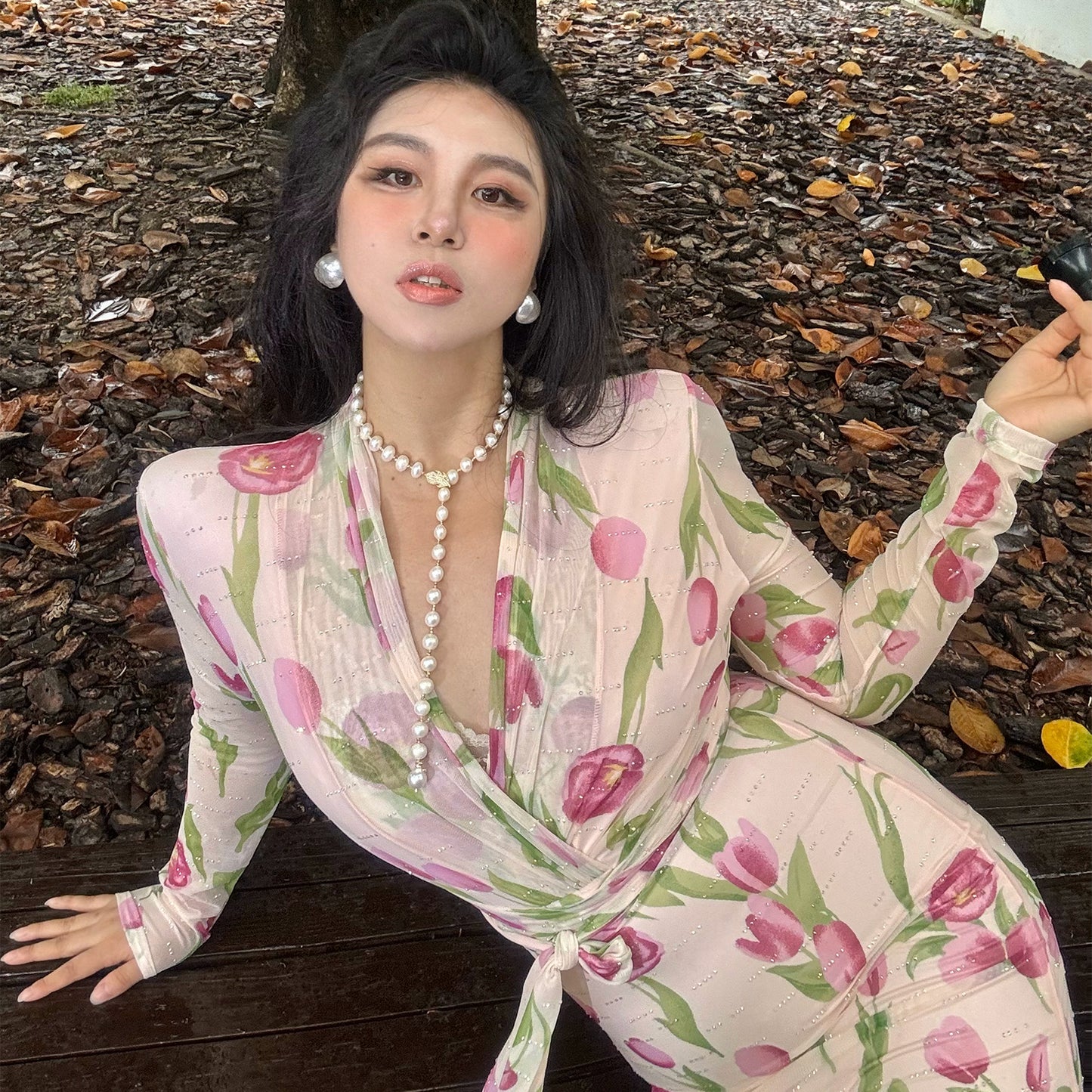 Can stand upright Kong-lylofficial Evening Breeze Tulip Mesh Sparkling Diamond Bodycon Dress Sweet Elegant High-end Feel