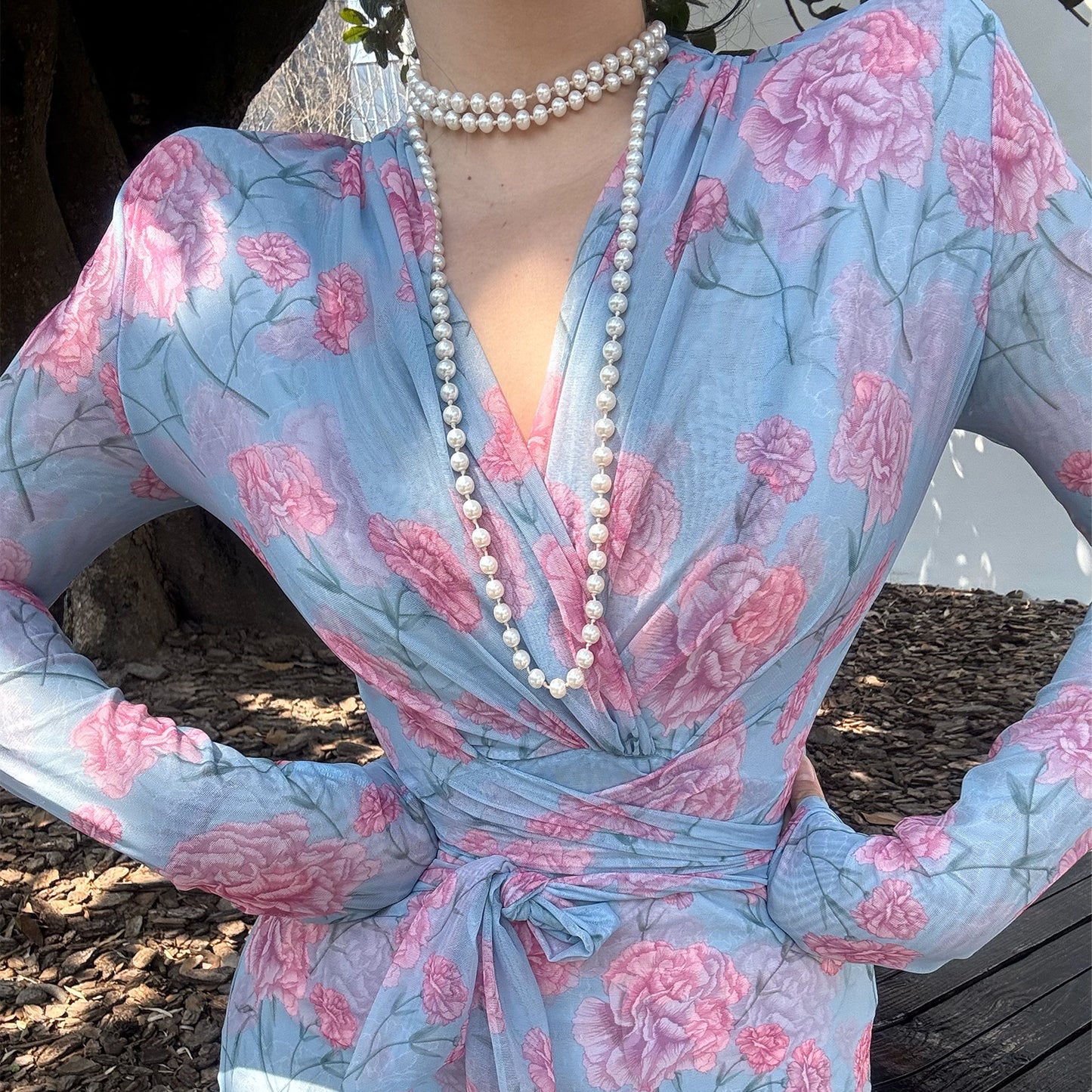Can stand upright Kong-lylofficial Elegant and High-End Feminine Peony Mesh Wrap Dress
