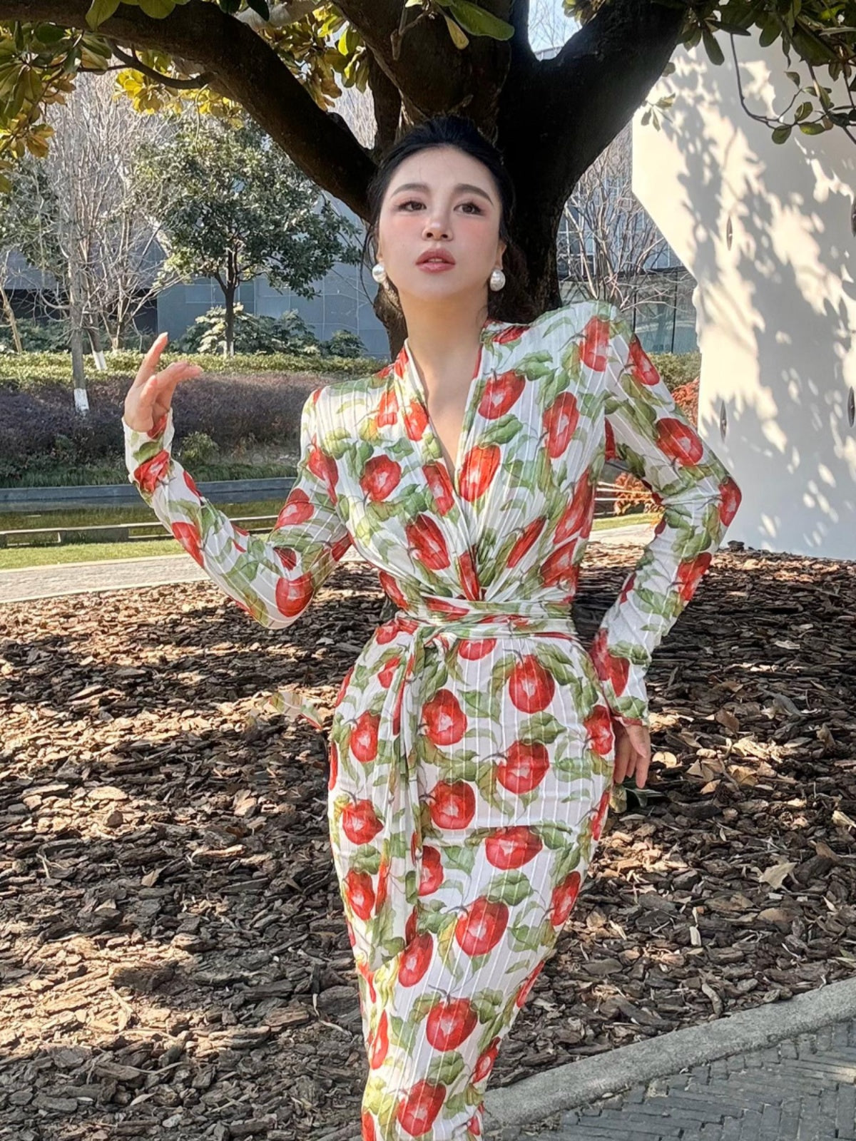 Can stand upright Kong-lylofficial Flower Bloom Wealth Velvet Sheer Wrap Dress Slimming Elegant High-end Feel