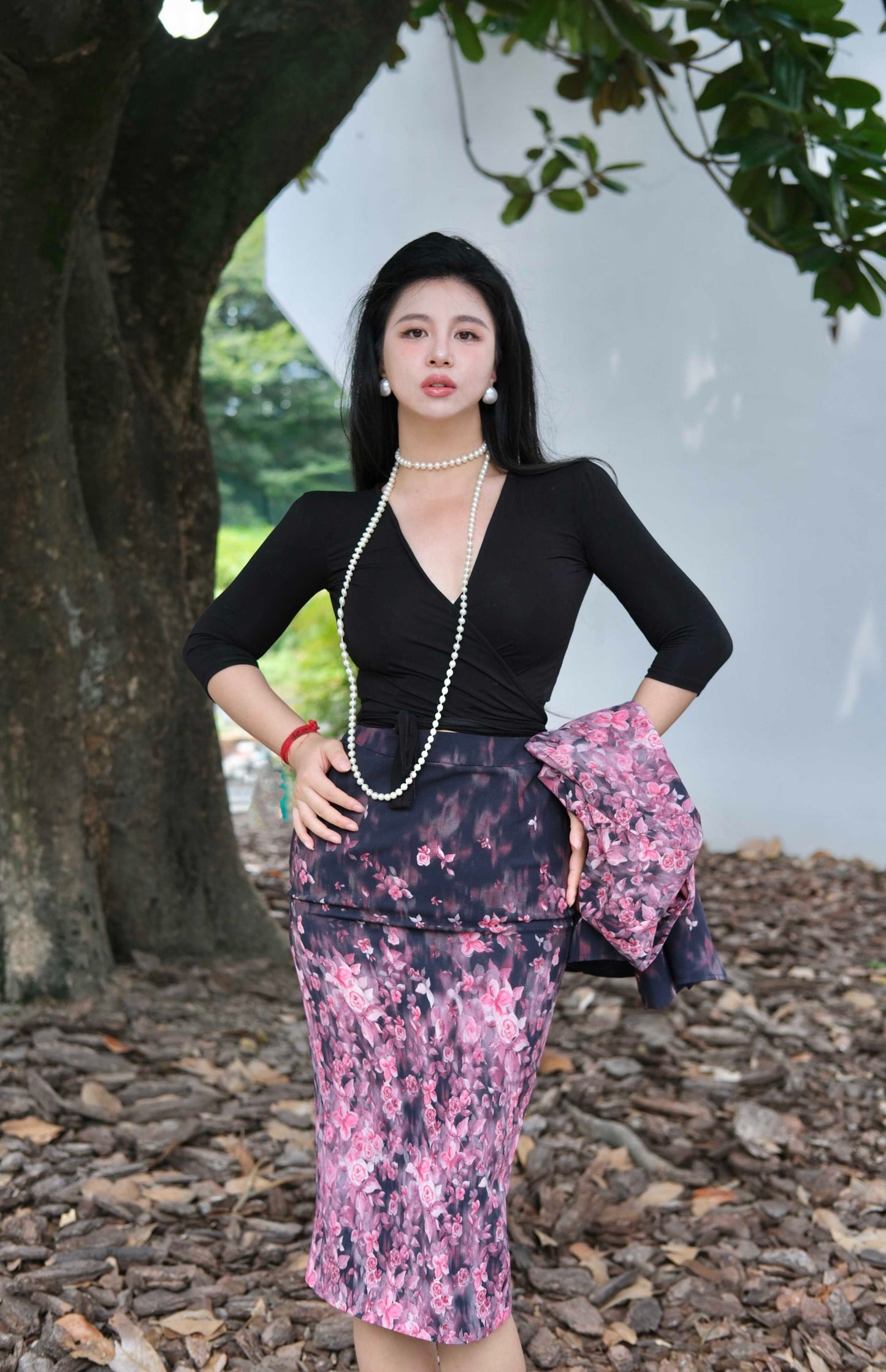 Can stand upright Kong-lylofficial Designer Brand Positioning Floral Bodycon Elastic Skirt Commuting High-end