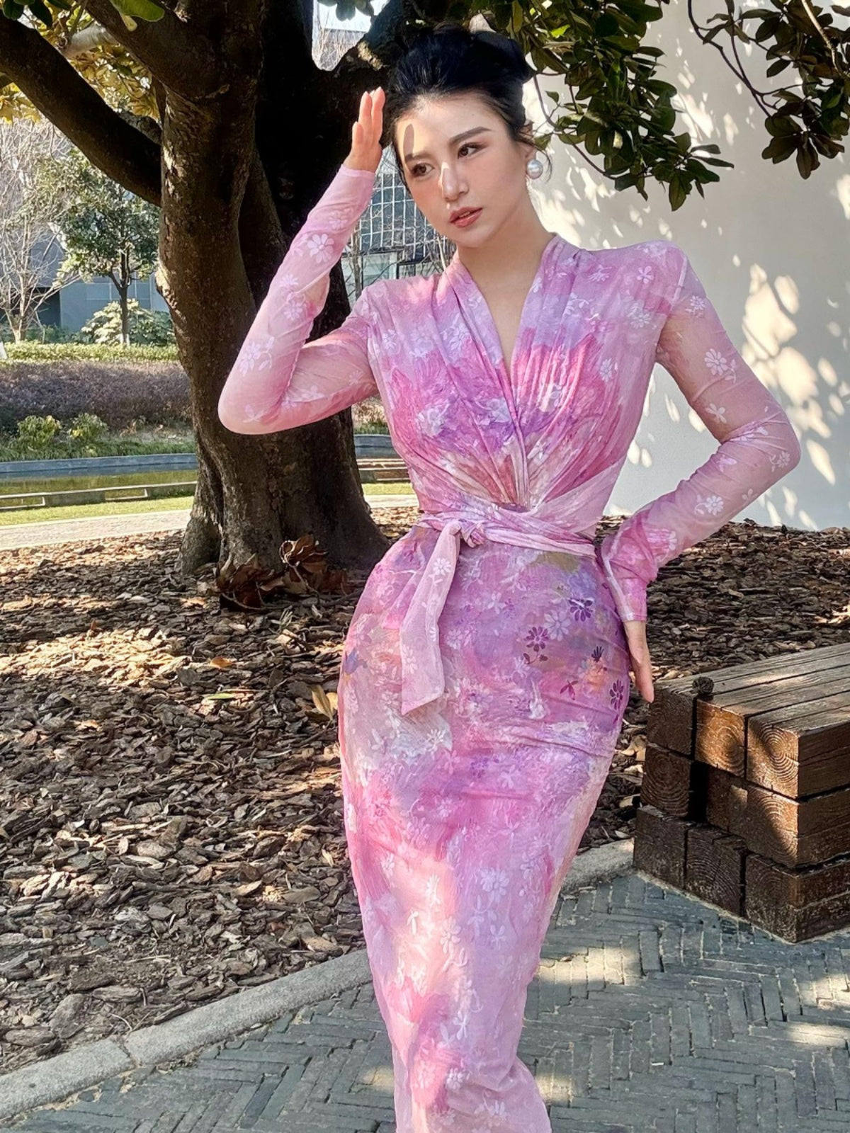 Can stand upright Kong-lylofficial Gold Powder Peony Nano Sheer Printed Wrap Dress Sexy Feminine