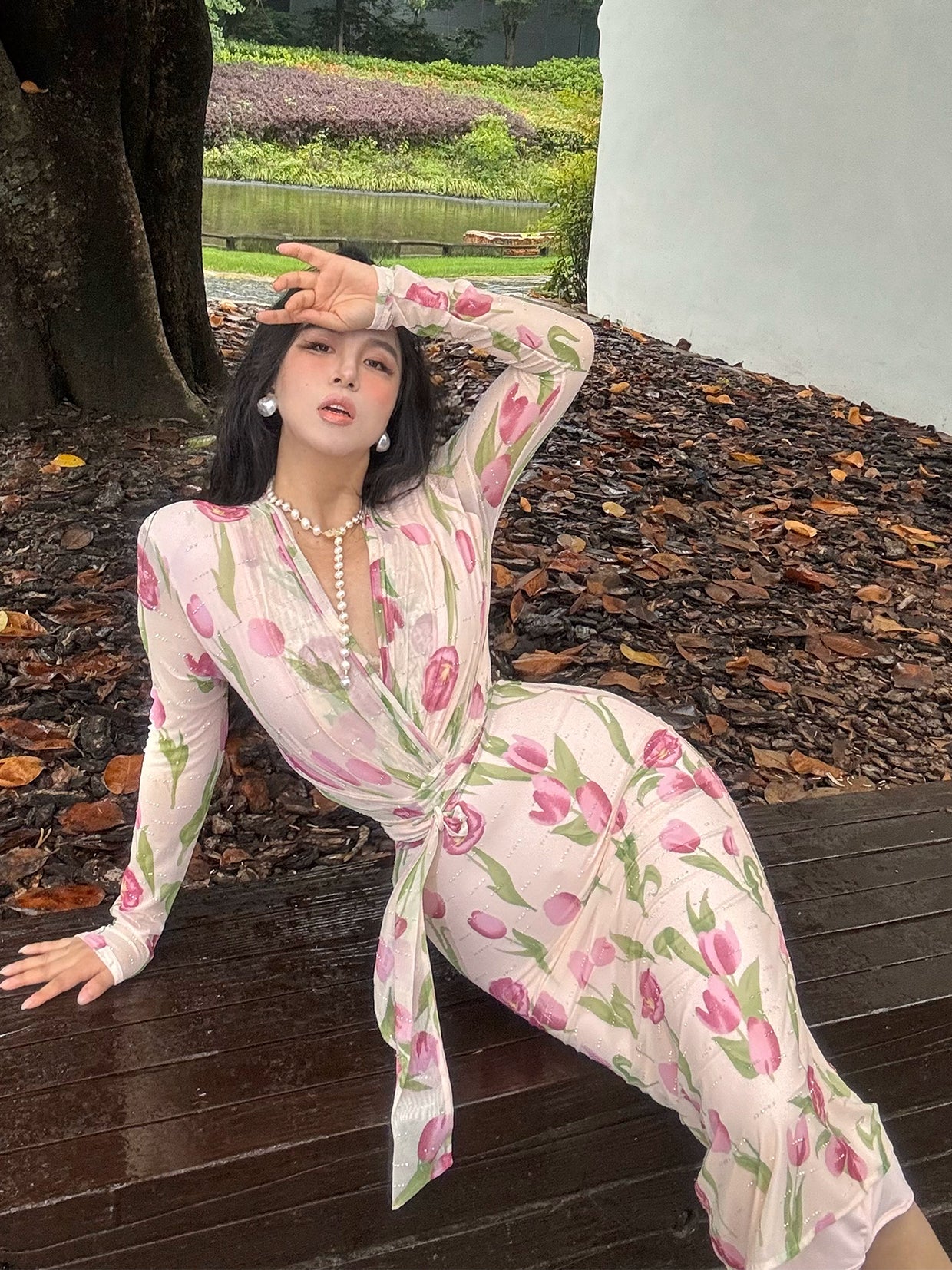 Can stand upright Kong-lylofficial Evening Breeze Tulip Mesh Sparkling Diamond Bodycon Dress Sweet Elegant High-end Feel