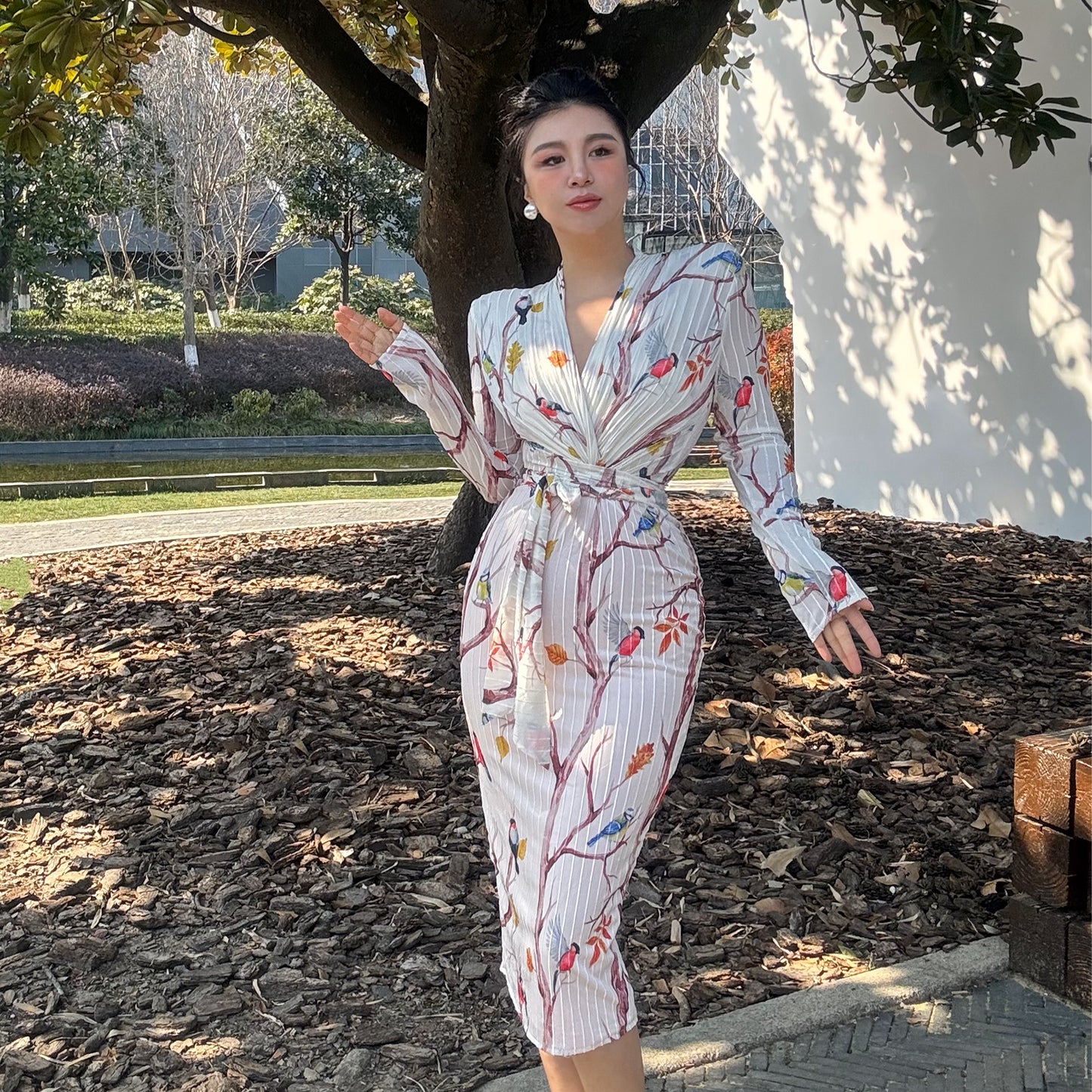 Can stand upright Kong-lylofficial Dan Niao Spreads Wings Velvet Sheer Wrap Dress Elegant High-end Slimming