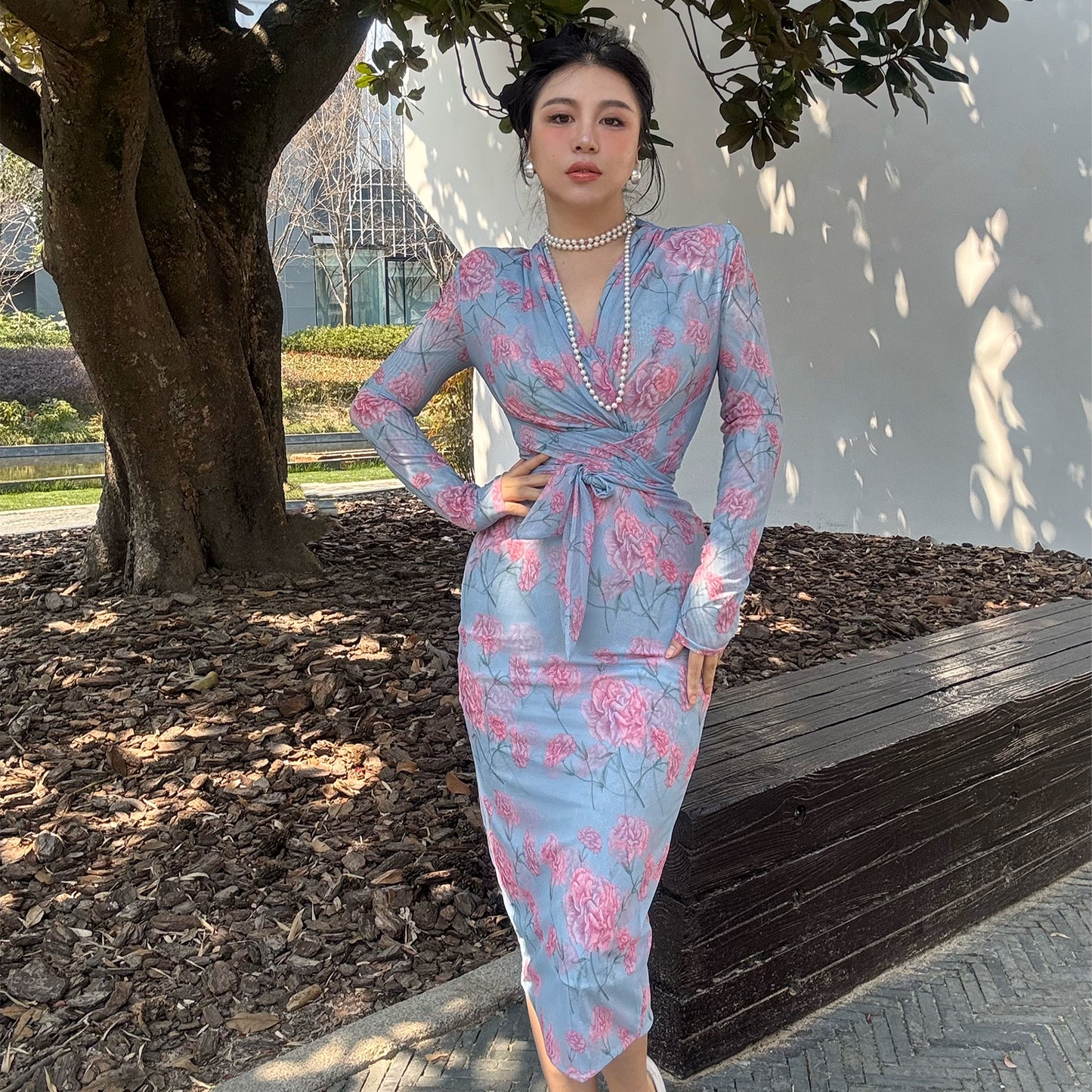 Can stand upright Kong-lylofficial Elegant and High-End Feminine Peony Mesh Wrap Dress