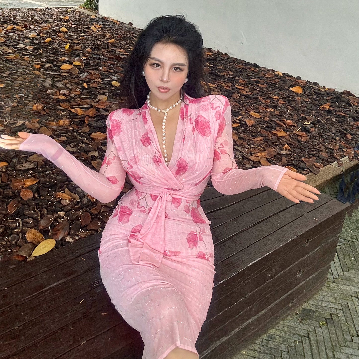 Can stand upright Kong-lylofficial Exquisite Peach Blossom Mesh Sparkling Diamond Bodycon Dress Elegant High-end Feel Brightening