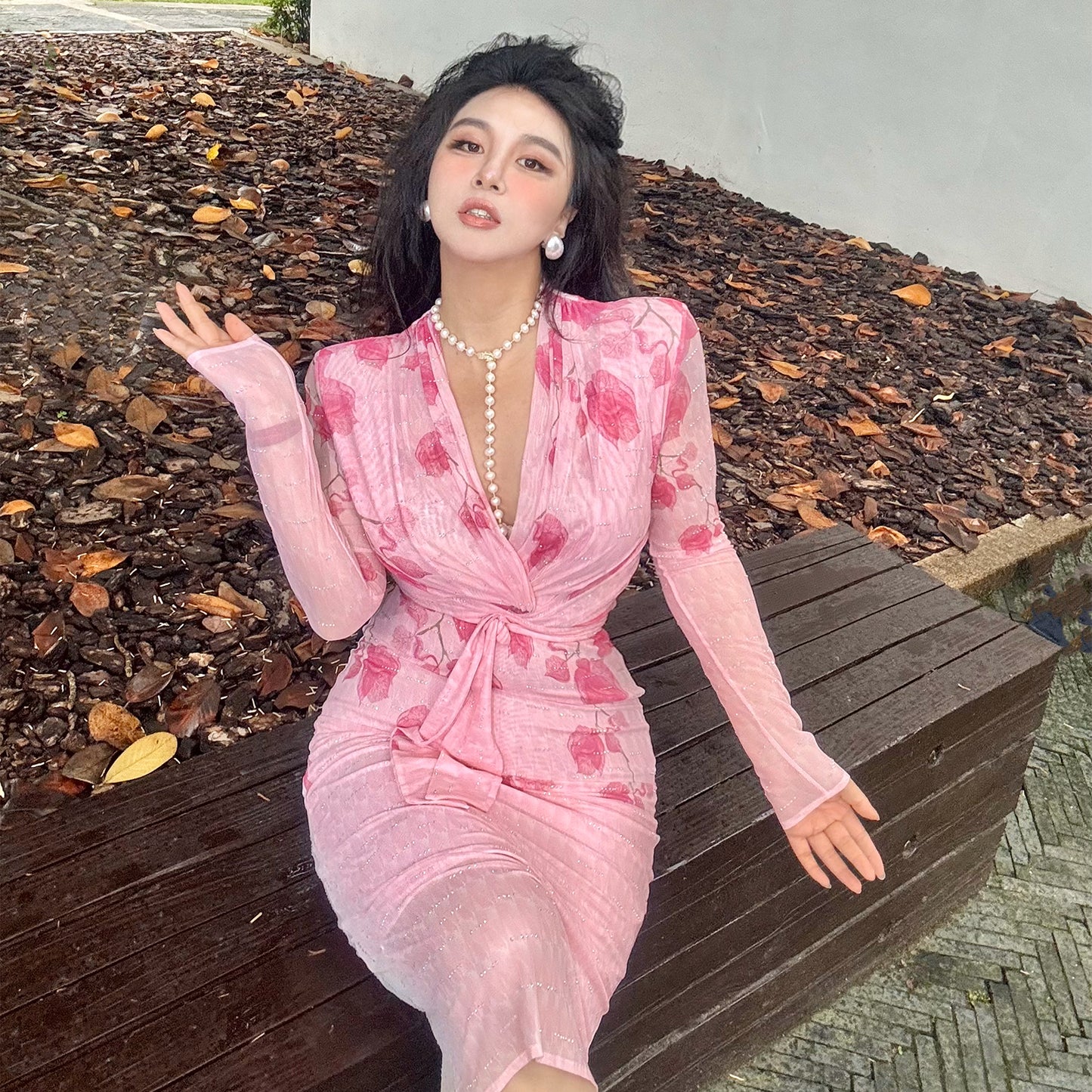 Can stand upright Kong-lylofficial Exquisite Peach Blossom Mesh Sparkling Diamond Bodycon Dress Elegant High-end Feel Brightening
