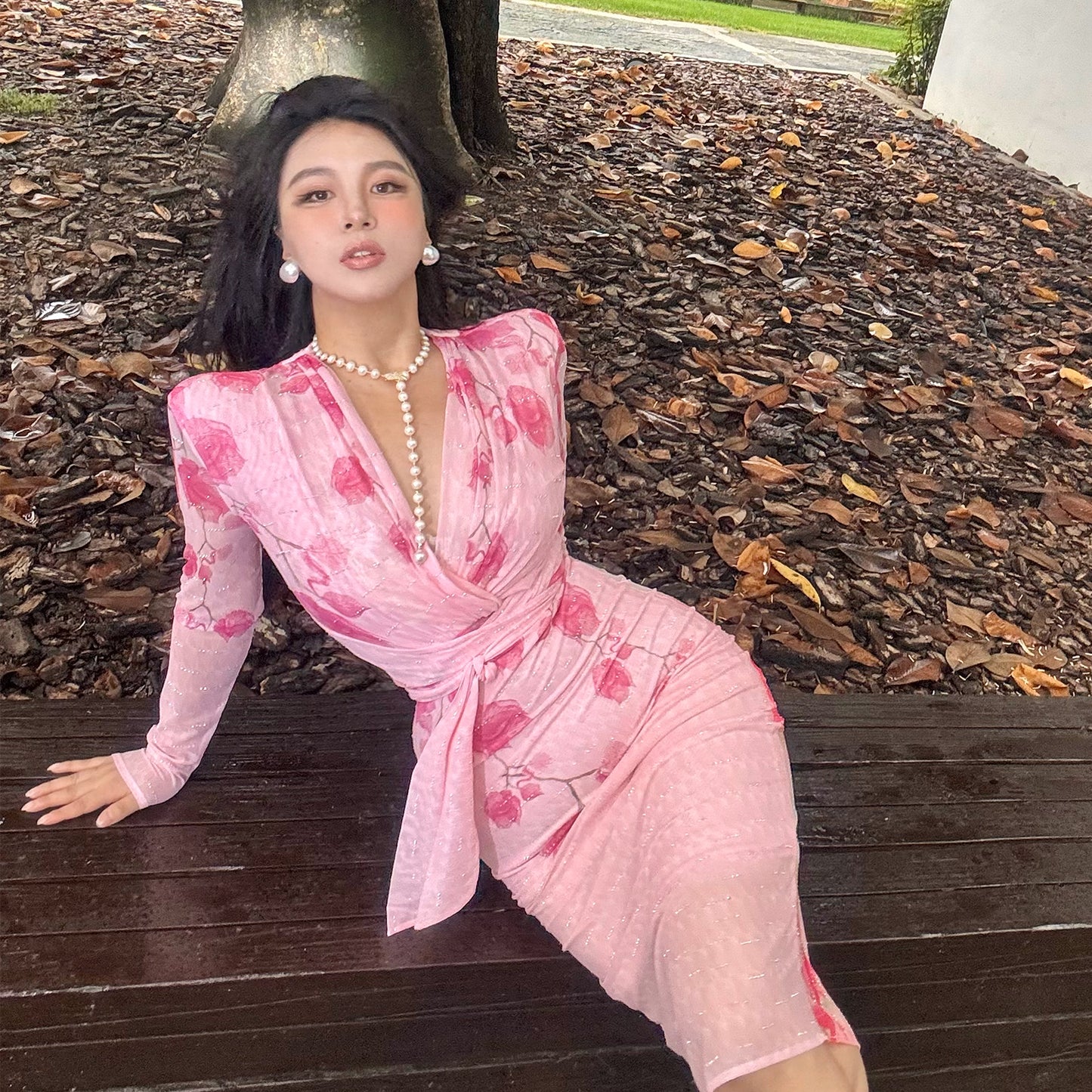Can stand upright Kong-lylofficial Exquisite Peach Blossom Mesh Sparkling Diamond Bodycon Dress Elegant High-end Feel Brightening