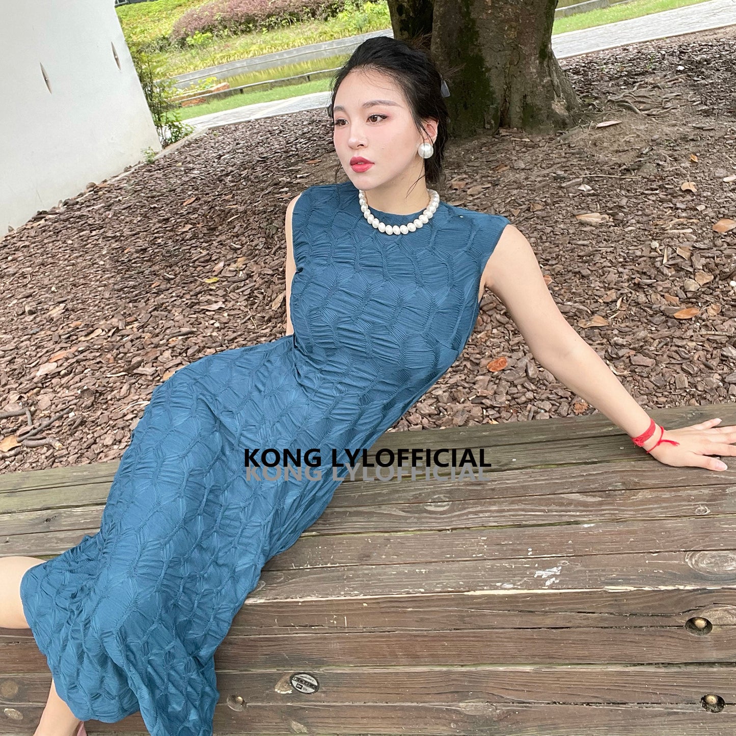 Can stand upright Kong-lylofficial Designer Brand Peacock Blue Three-Dimensional Embroidered Dress Sexy Waist-Cinching