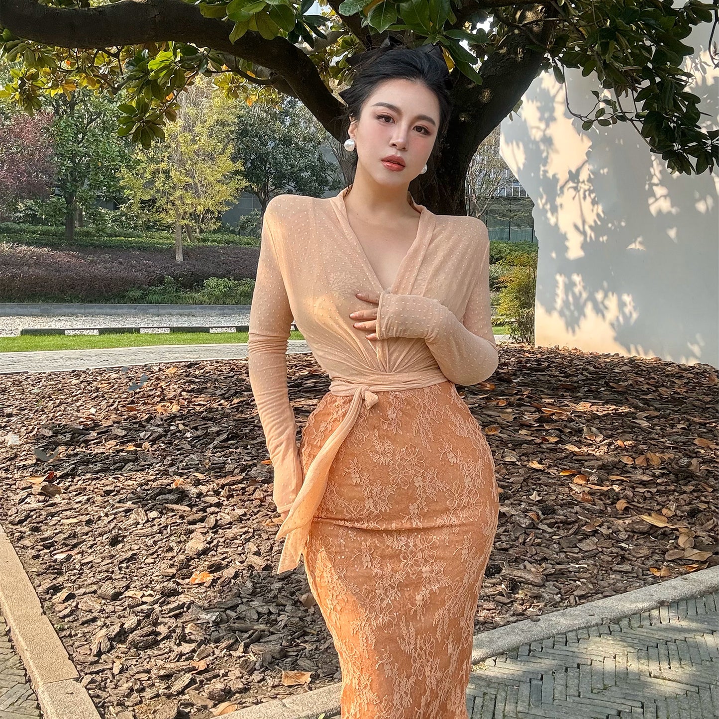 Can stand upright Kong-lylofficial Gold Thread Sparkling Diamond Velvet Bodycon Dress Sexy Feminine High-end Feel