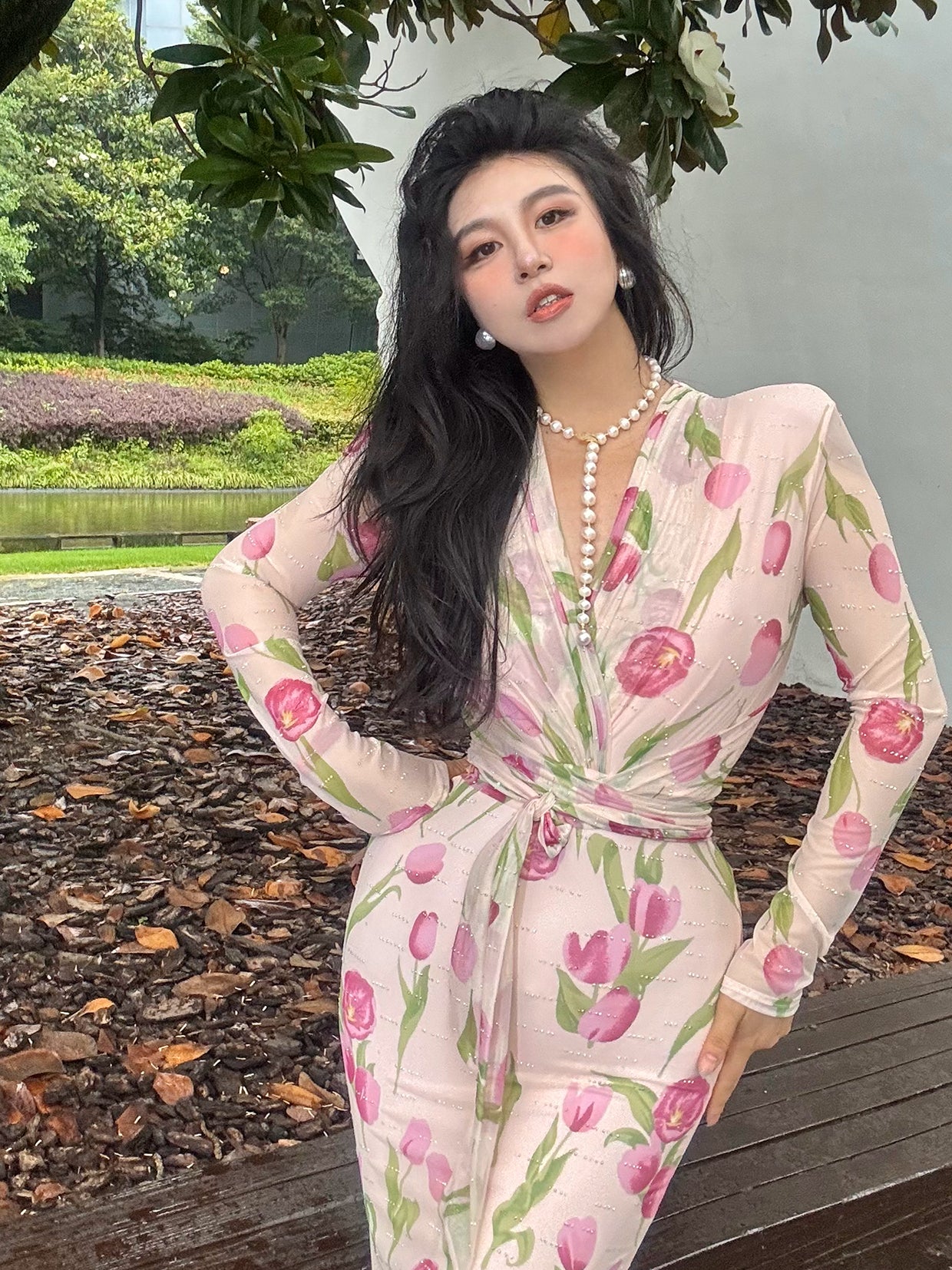 Can stand upright Kong-lylofficial Evening Breeze Tulip Mesh Sparkling Diamond Bodycon Dress Sweet Elegant High-end Feel