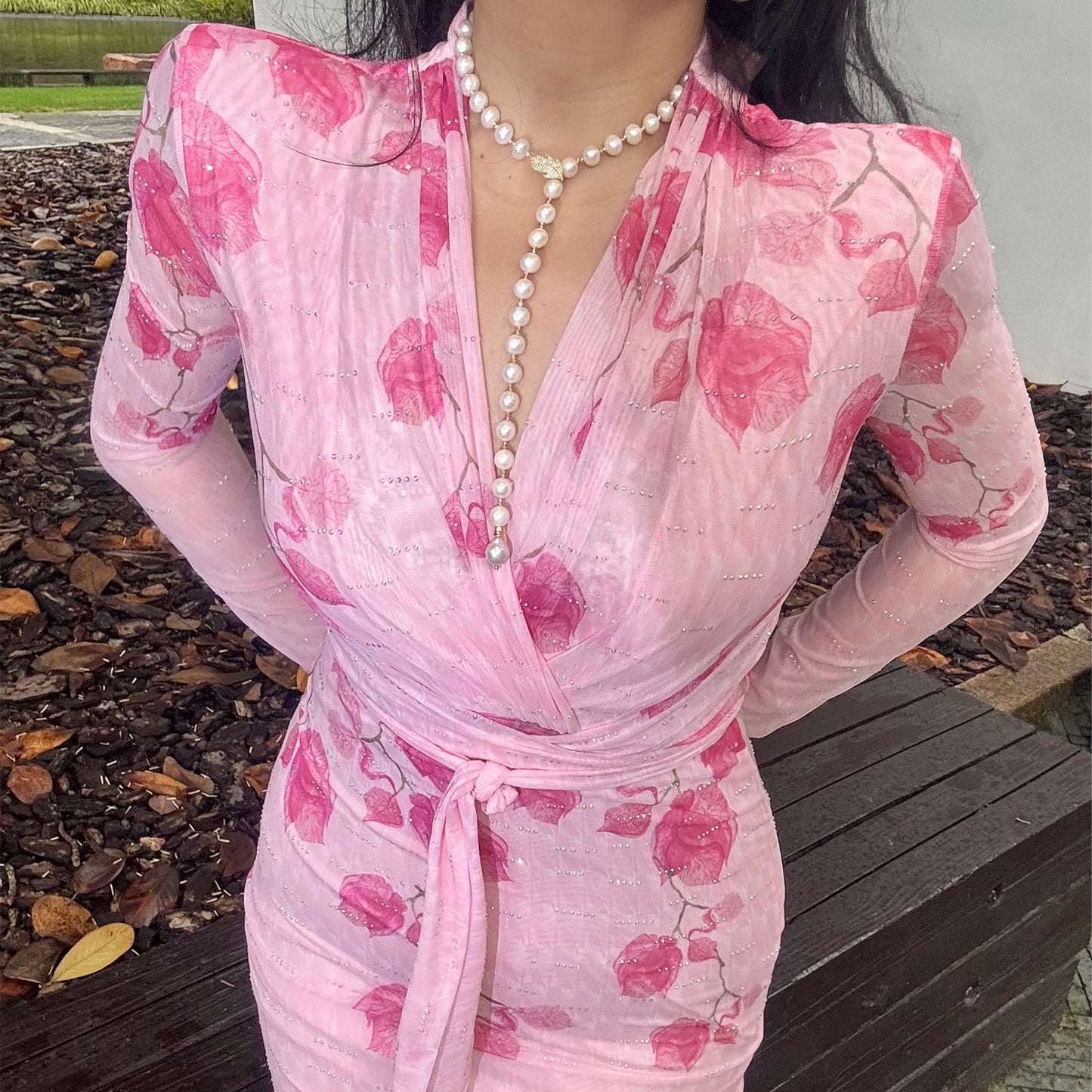 Can stand upright Kong-lylofficial Exquisite Peach Blossom Mesh Sparkling Diamond Bodycon Dress Elegant High-end Feel Brightening
