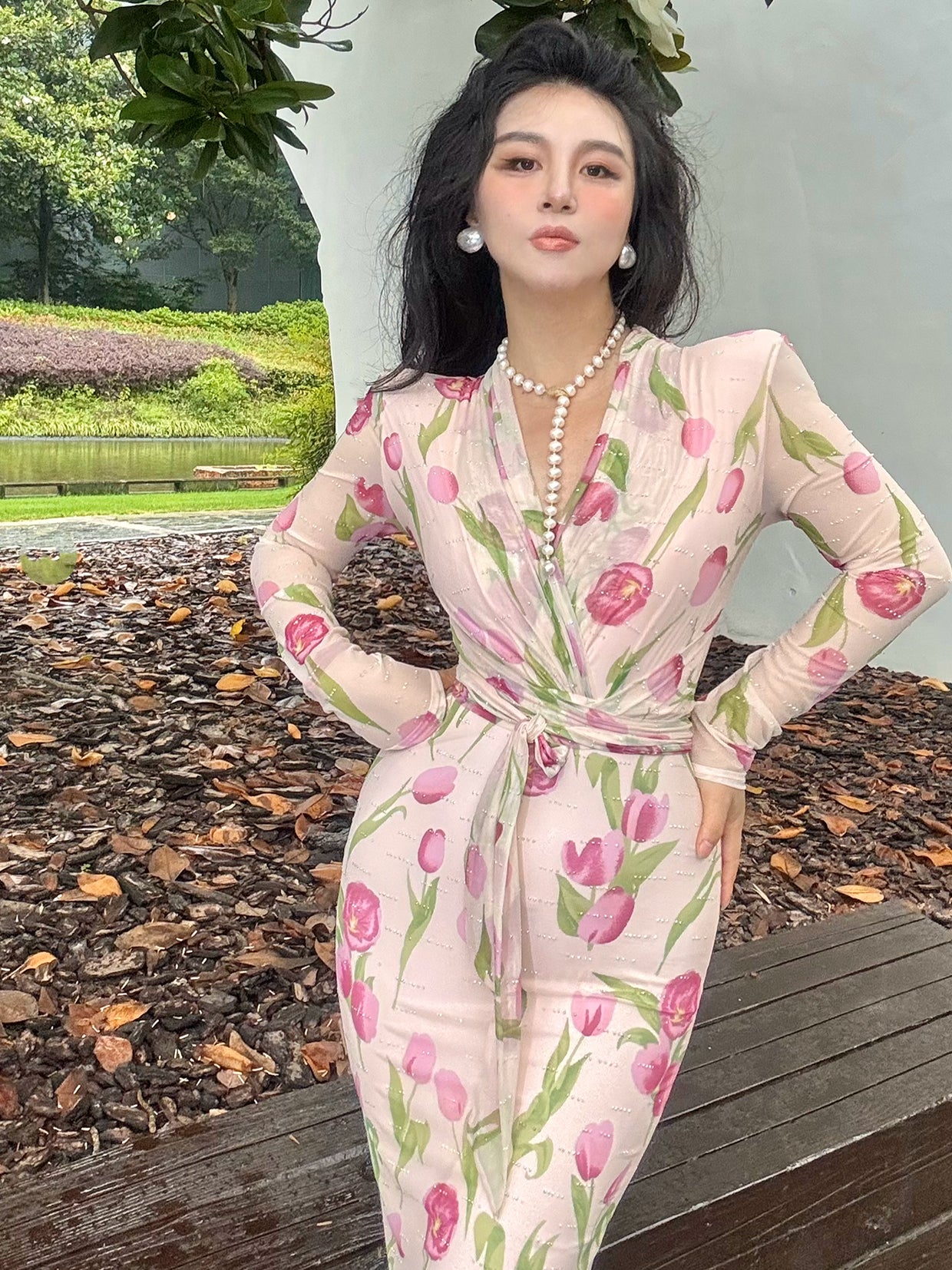 Can stand upright Kong-lylofficial Evening Breeze Tulip Mesh Sparkling Diamond Bodycon Dress Sweet Elegant High-end Feel