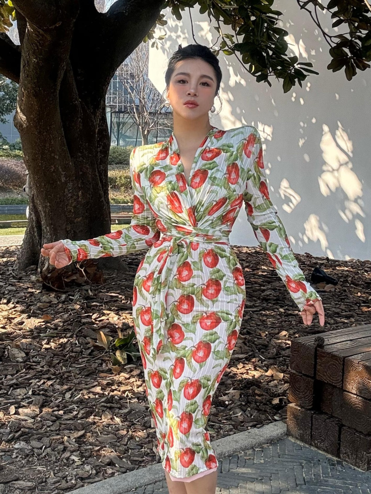 Can stand upright Kong-lylofficial Flower Bloom Wealth Velvet Sheer Wrap Dress Slimming Elegant High-end Feel