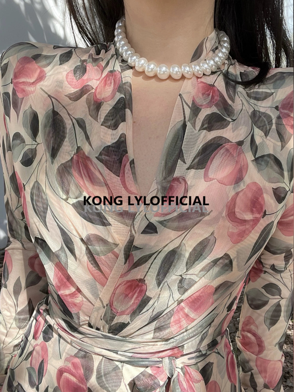 可立滃Kong-lylofficial设计师品牌春日蔷薇裹身裙高端气质女人味