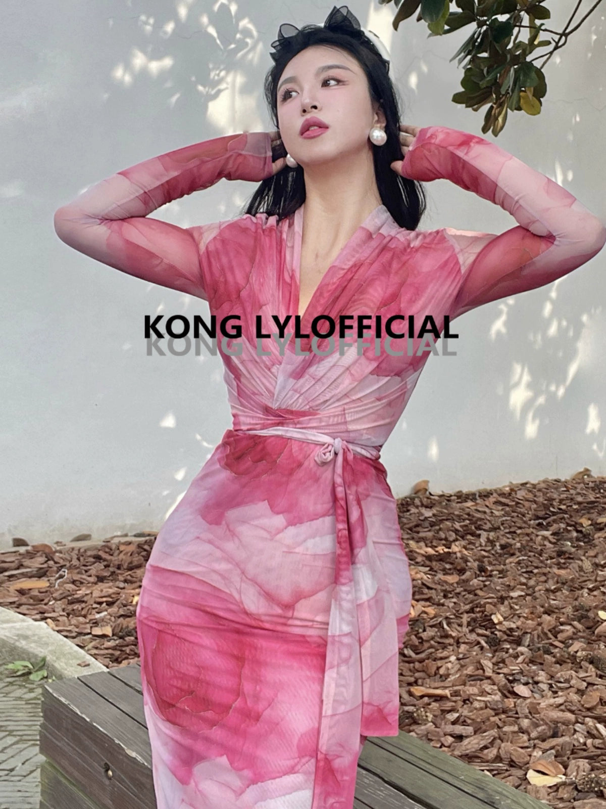 可立滃Kong-lylofficial设计师品牌轻舞玫瑰裹身裙高端气质女人味